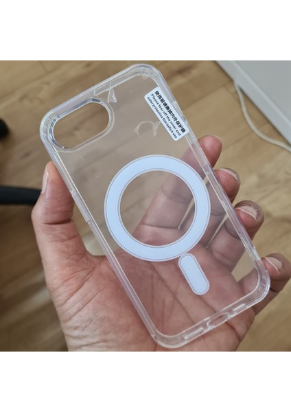 Apple iPhone 16E Uyumlu Magsafe Wireless Destekli Şeffaf Kılıf