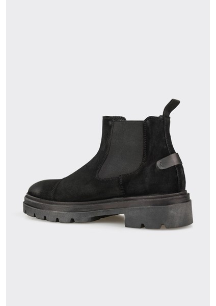 Siyah Deri Erkek Günlük Bot modelleri