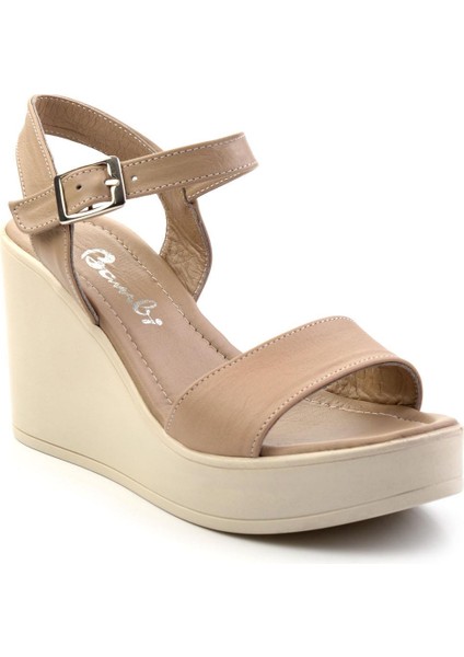Bej Leather Kadın Sandalet K05040030403 fiyatları