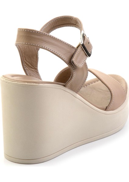 Bej Leather Kadın Sandalet K05040030403 modelleri