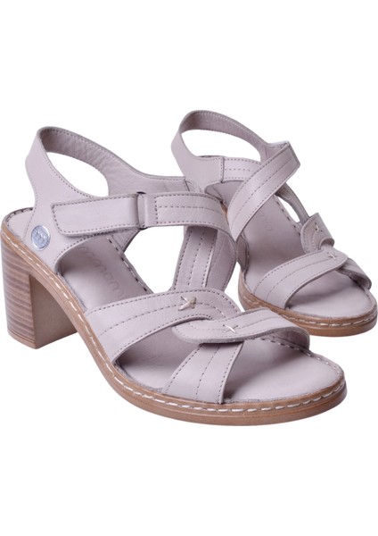 Kadın Deri Sandalet D25YS-2505