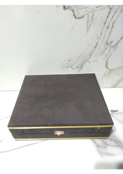 6 Kişilik Fincan Takımı Için Kadife Kutu Siyah