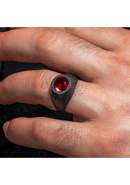 925 Ayar Gümüş Oksitli Yuvarlak Kırmızı Ruby Taşlı Sade Erkek Yüzük