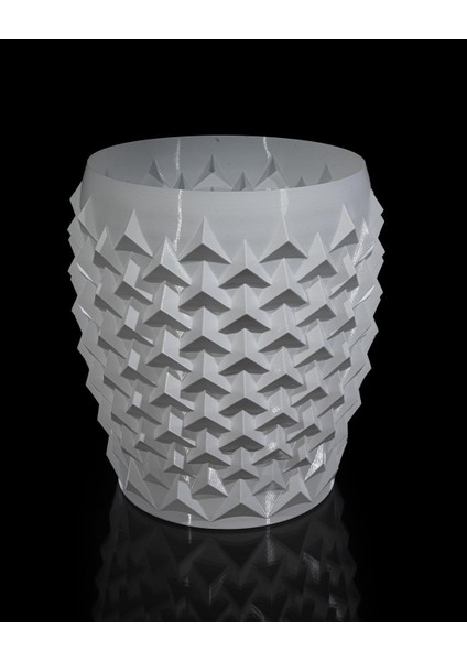 Piramid Form Saksı fırsatları