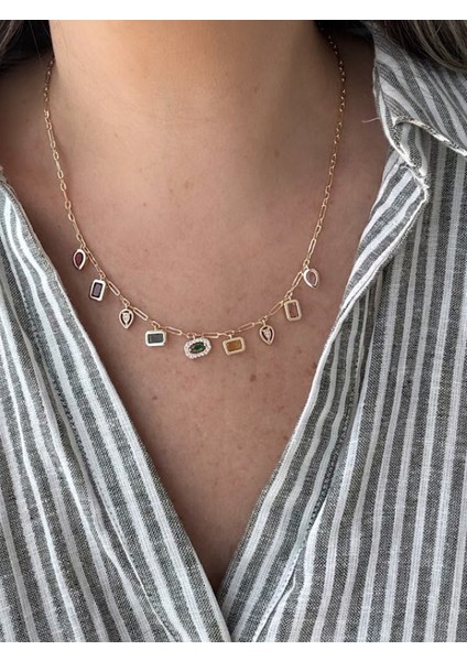 Melis G. Modeli Renkli Taşlı Kolye fırsatları