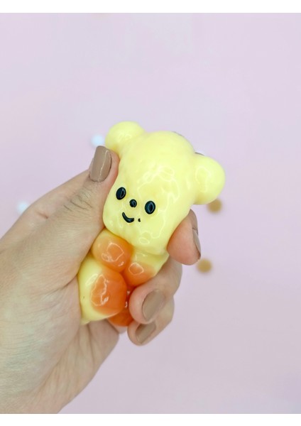 Sevimli Ayıcık Yumuşacık Sıkma 8 cm Sweet Bear Sukuşi - Sarı