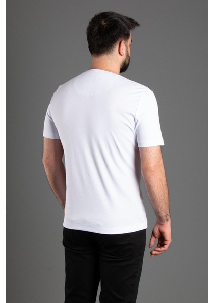 Erkek Beyaz Basic O Yaka T-Shirt fırsatları
