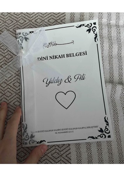 Davetiye Düğün Kişiye Özel Hazırlanır