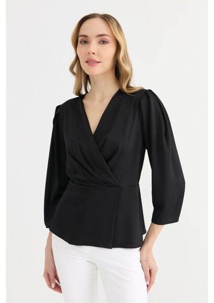 Kruvaze Omuzları Plili Bluz modelleri