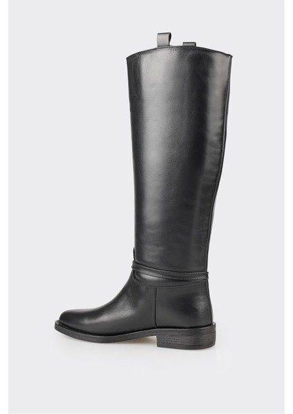 Siyah Deri Kadın Çizme modelleri