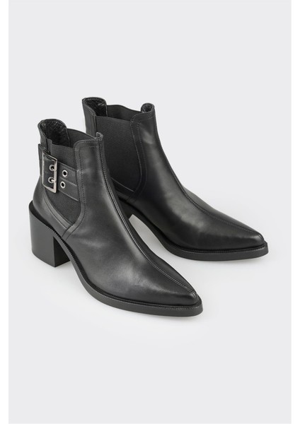 Siyah Deri Kadın Klasik Bot fiyatları