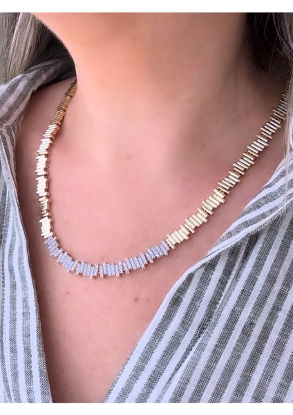 Özel Seri Tırtıklı Taşlı Kolye indirimleri