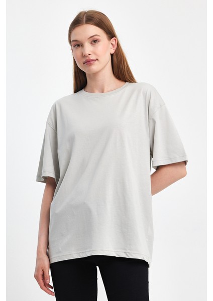 Kadın Oversize Tişört P-009408
