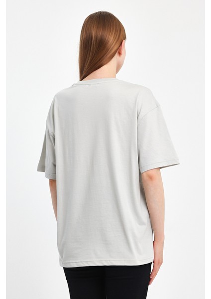 Kadın Oversize Tişört P-009408