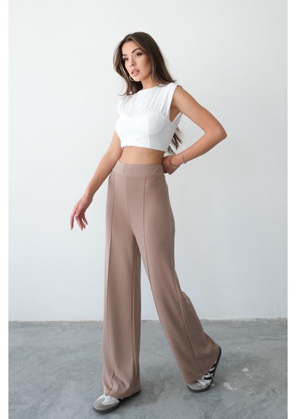 Yüksel Bel Rahat Kesim Nervürlü Çımalı Modal Camel Bol Paça Kadın Eşofman Altı modelleri