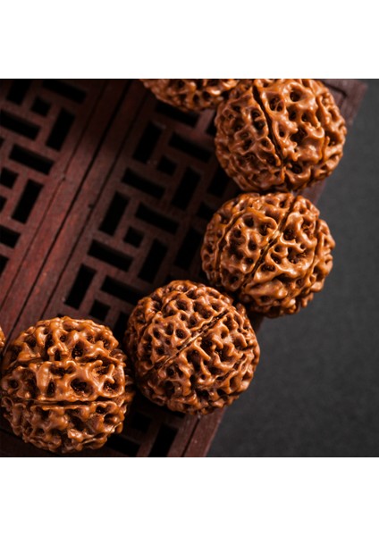 18 mm Kadınlar Için Moda Rudraksha Boncuklu Bilezikler Doğa Rudraksha Bilezik Erkekler Dini Buddha Meditasyon Budizm Takı Amuletleri (Yurt Dışından) indirimleri