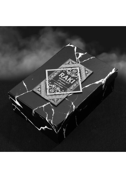 Kral Tasarımlı Kişiye Özel İkili Rakı Kadehi Seti Hediye Kutusu fiyatları