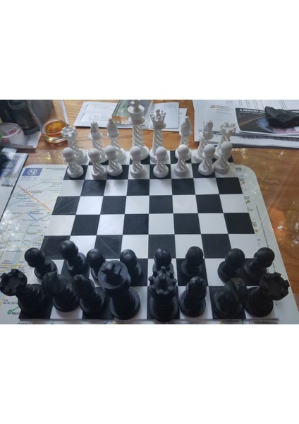 Satranç Tahtası Bulmaca THN2861639