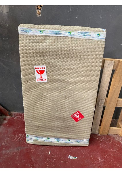 100 Watt Monokristal Güneş Paneli