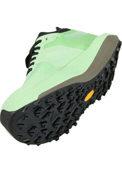 Sylan Pro Kadın Dağ Koşu Ayakkabısı, Hafif, Nefes Alabilir, Hız Için Tasarlandı, Vibram® ve Infuse® Teknolojili fiyatları