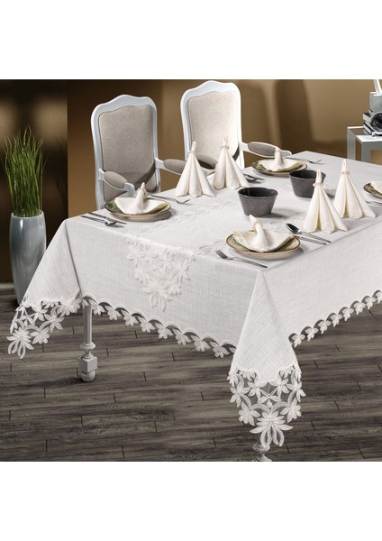 Flowers 26 Parça Keten Fransız Dantelli Kutulu Masa Örtüsü Takımı Krem