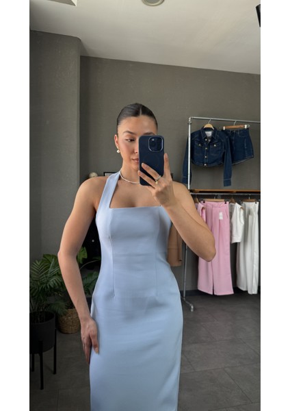 Boyundan Askılı Midi Elbise