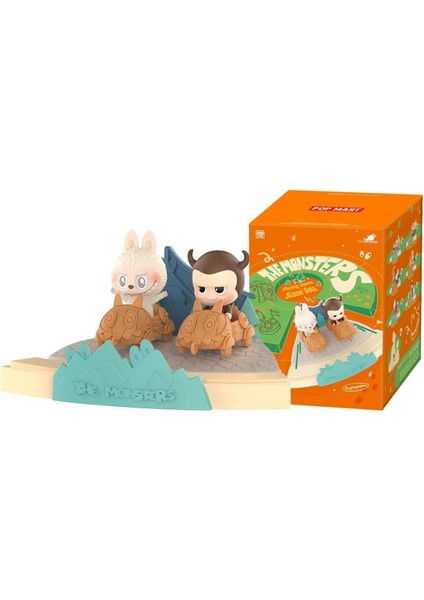 The Monsters Playing Games Figür, 1 Parça, Koleksiyonluk Aksiyon Figürü, Rastgele Model