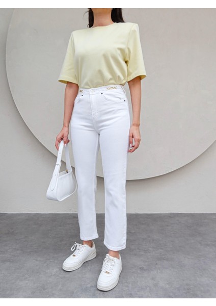 Bel Aksesuarlı Momfit Jean