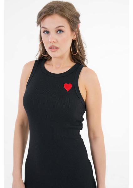 Siyah Bisiklet Yaka Kalp Baskılı Fitilli Bodycon Örme Midi Elbise
