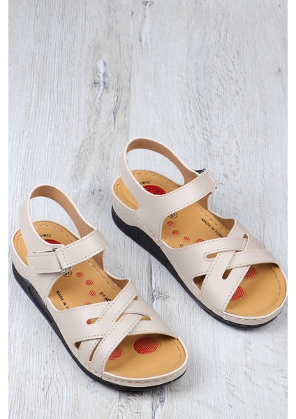 847 Ortopedik Hafif Taban Günlük Anne Kadın Sandalet fırsatları