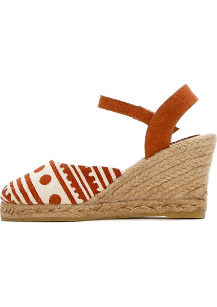 Kastamonu Taş Baskı Kadın Siyah Desenli Dolgu Topuklu Espadril Sandalet 25SFD20846F