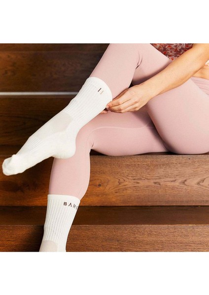 Studio Grippy Crew Yoga Çorapları, Kaymaz Tabanlı Konforlu Tasarım