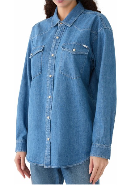 Şıklığın ve Konforun Buluştuğu Kadın Gömleği indirimleri