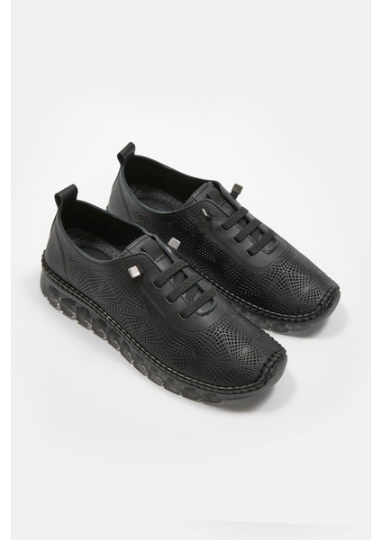 Russa Siyah Deri Kadın Sneaker indirimleri