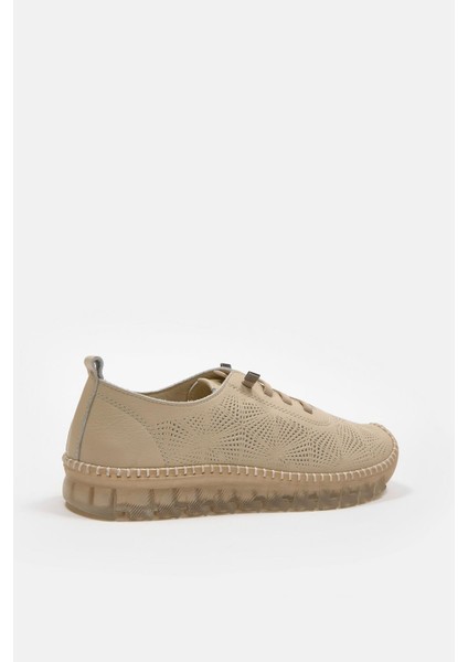 Russa Bej Deri Kadın Sneaker