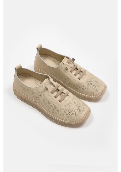 Russa Bej Deri Kadın Sneaker