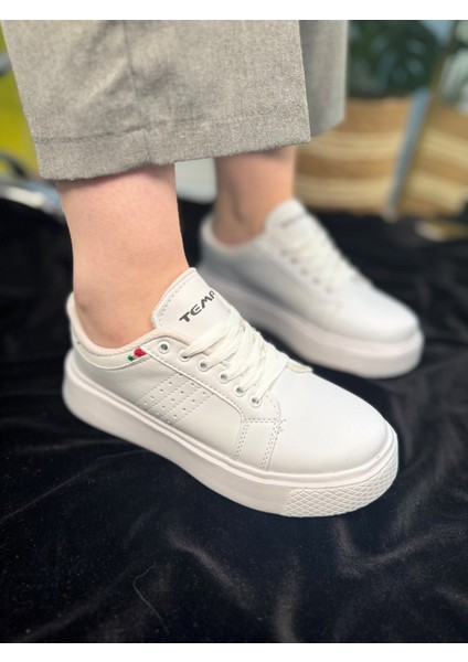 Günlük Kadın Spor Ayakkabı Ortopedik Vegan Deri Bağcık Hafif Kalın Yüksek Taban Yürüyüş Sneaker 102
