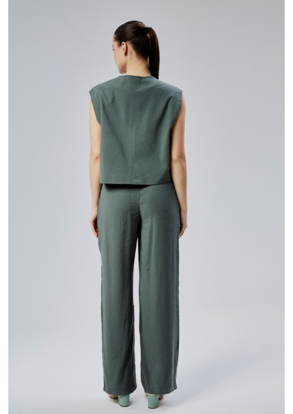 Kadın Yeşil Rahat Kesim Dokuma Pantolon fiyatları