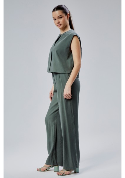 Kadın Yeşil Rahat Kesim Dokuma Pantolon indirimleri