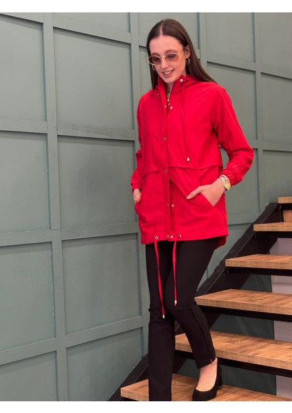 Kadın Fermuarlı Kapşonlu ,çıt Çıt Detaylı Kapama Rüzgarlık-Yağmurluk modelleri