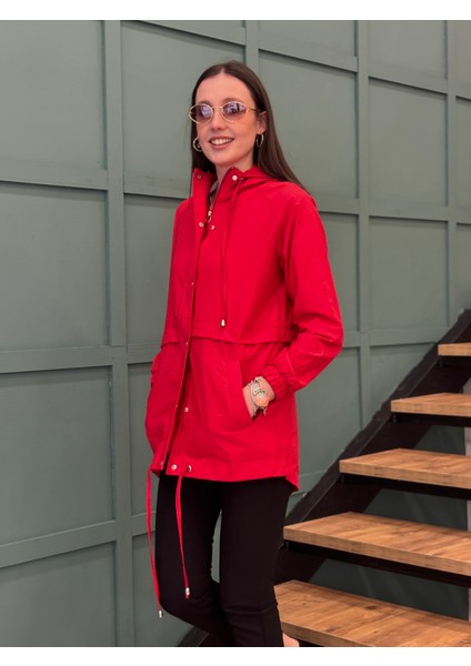 Kadın Fermuarlı Kapşonlu ,çıt Çıt Detaylı Kapama Rüzgarlık-Yağmurluk fırsatları