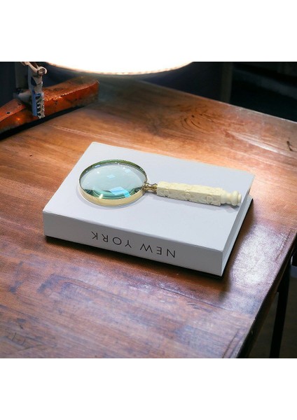 Beyaz Desen Büyüteç modelleri