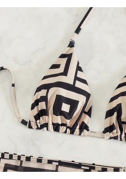 4 Parçalı Geometrik Baskılı Bikini Takımı