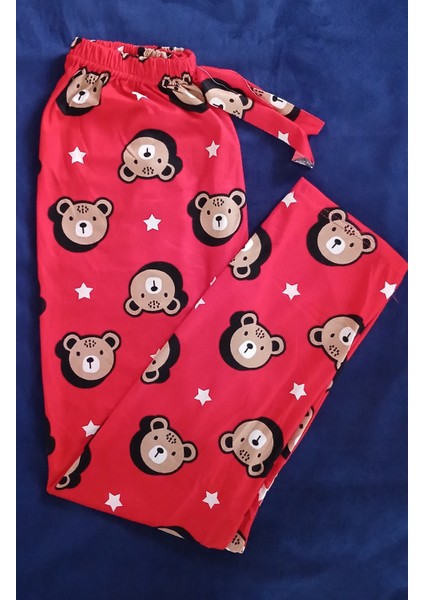 Kırmızı Kumaş Üzerine Panda Ayıcık Desenli Pijama Altı fırsatları