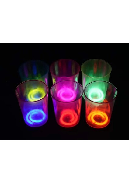 Karanlıkta Yanan Gece Işığı Mega Glow Bardaklar 8 Adet 8.5 x 10.5 cm