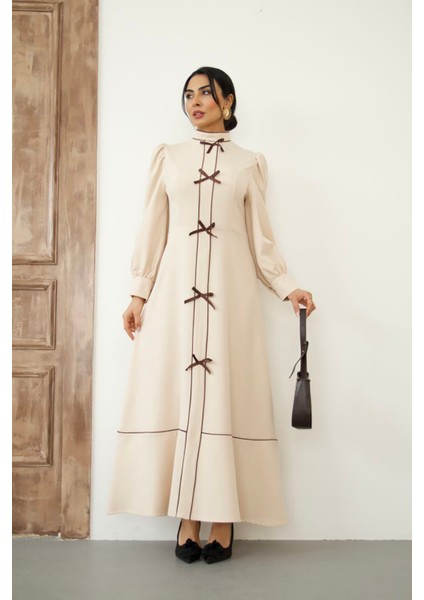 Kadın Atlas Kumaş Fiyonk Detaylı Uzun Elbise NBMS2515