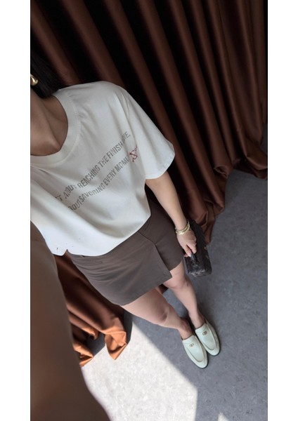 Every Moment Tshirt fırsatları