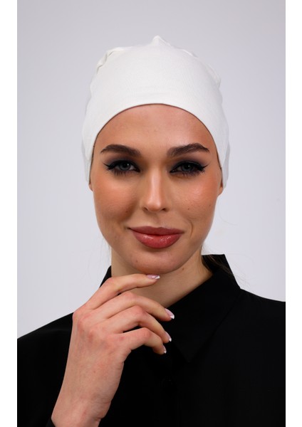 Dikişsiz Ekru Penye Bone Kadın Tesettür Bağlamalı (Kırık Beyaz)