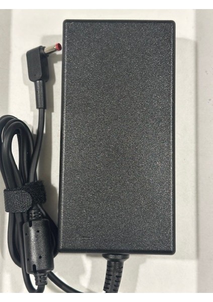 19.5 Volt 9.23 Amper 5.5 mm 1.7 mm Acer Uyumlu Notebook Adaptör 180 Watt Acer Uyumlu Adaptör