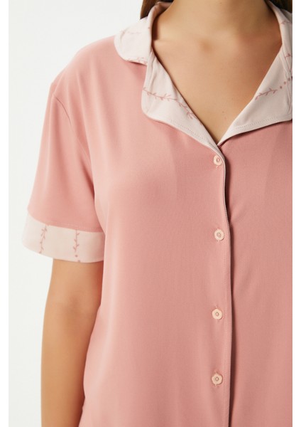 Kadın Ivy Yumuşak Doku Pudra Dal Desen Ön Düğmeli Kısa Kollu Pijama Takımı